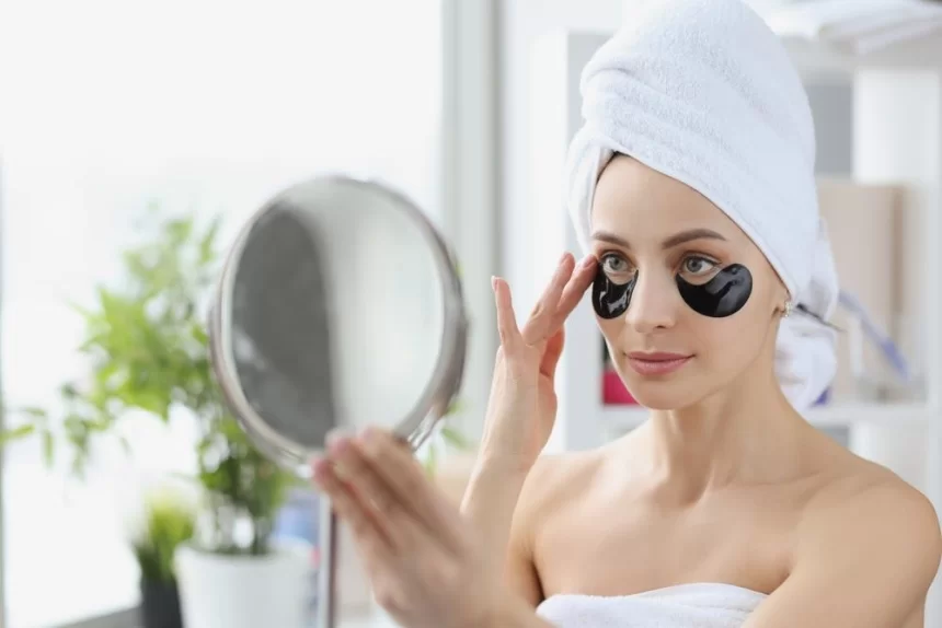 Jutarnje oticanje lica: Šta ga uzrokuje i kako ga ublažiti prema savetima dermatologa